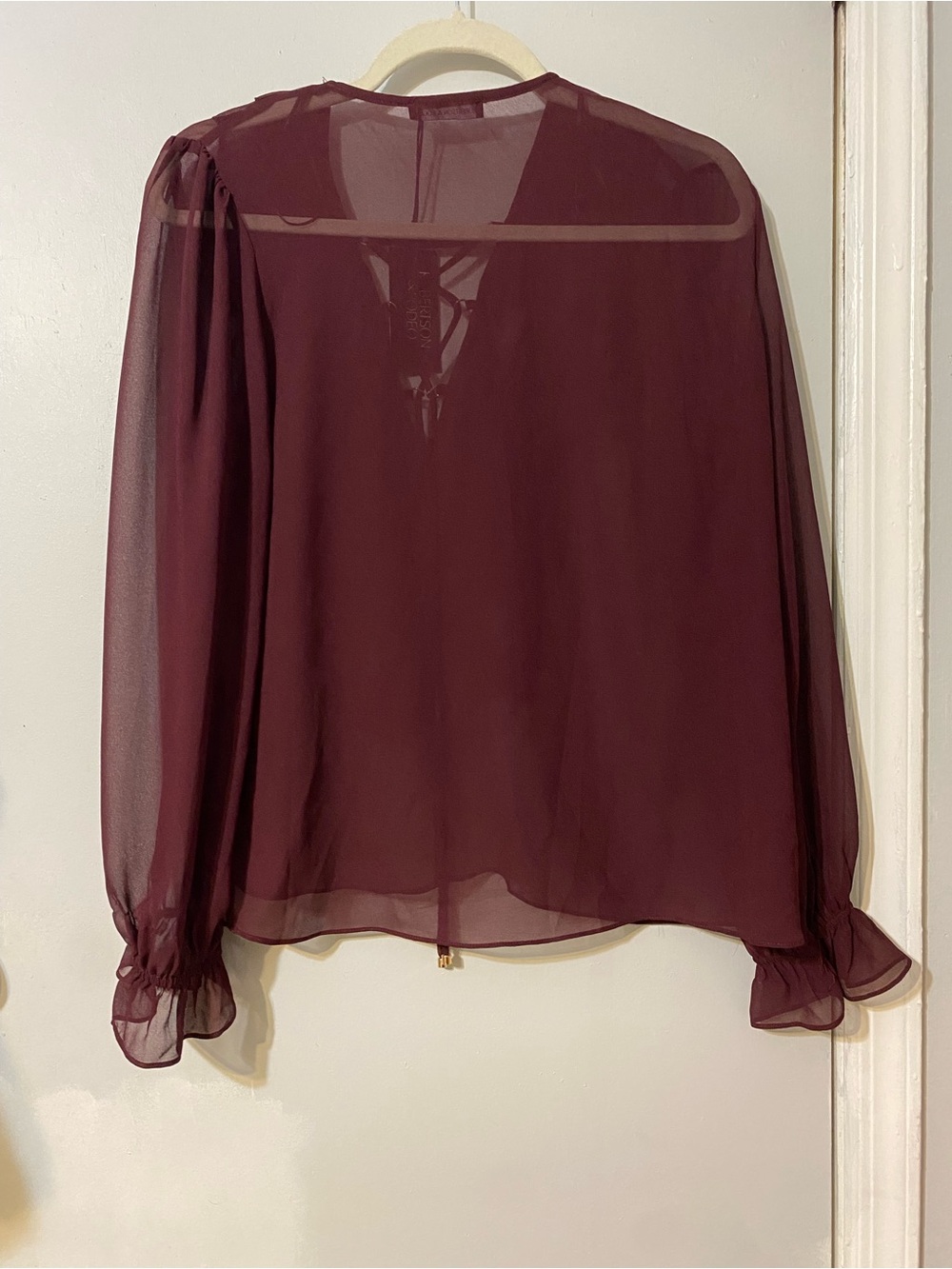 Nwt {Robertson + Rodeo | Mixology} Chloe Ruffle Top | Sangria ~ Size Medium — image 4 of 8